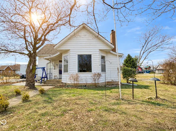 159 W Mitchell Ave, Martinsville, IN 46151