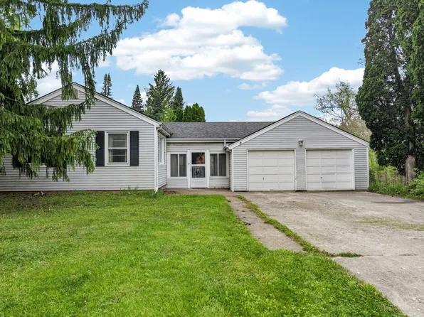 5625 Lincoln Ave, Lisle, IL 60532