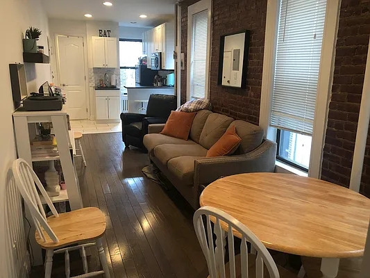 Rented by CNYC Apartments | media 62