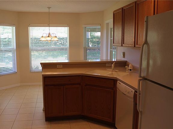 5th image of 11035 Jenkins Ct