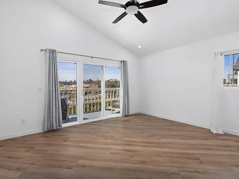 836 Ida Ave — Photo 24