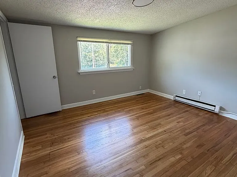 3615 Glenwood Dr #3 — Photo 5