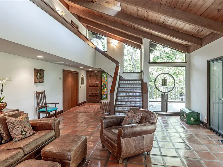 Portola Green Cir — Photo 21