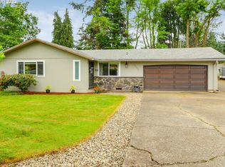 19290 S Elizabeth Ct, Oregon City, OR 97045