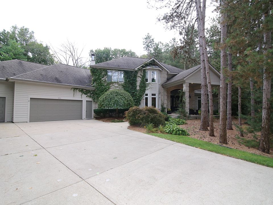 1st image of 3591 Meadowood Trail Dr SE