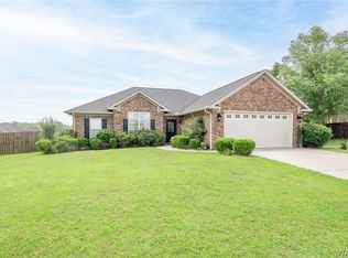 12574 Willow View Cir, Northport, AL 35475
