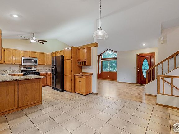 5th image of 2508 Cedarwood Dr