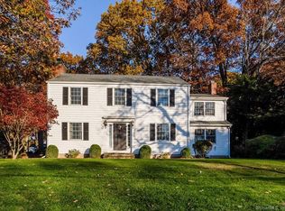 61 Bruce Rd, Manchester, CT 06040