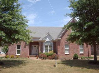 638 Alexandria Dr, Collierville, TN 38017