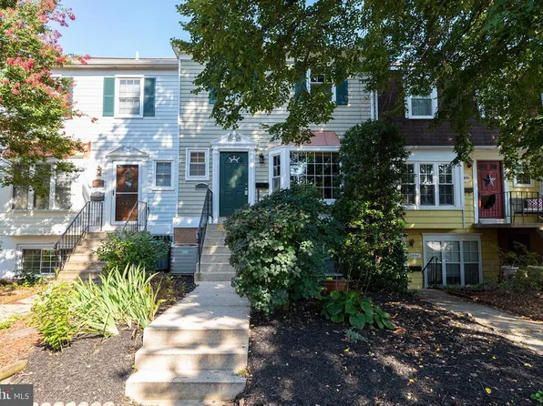 1488 Mara Vista Ct, Crofton, MD 21114