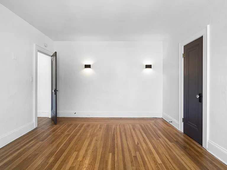22 High St #C1 — Photo 19