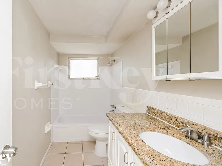 10905 Kingsbridge Rd — Photo 13