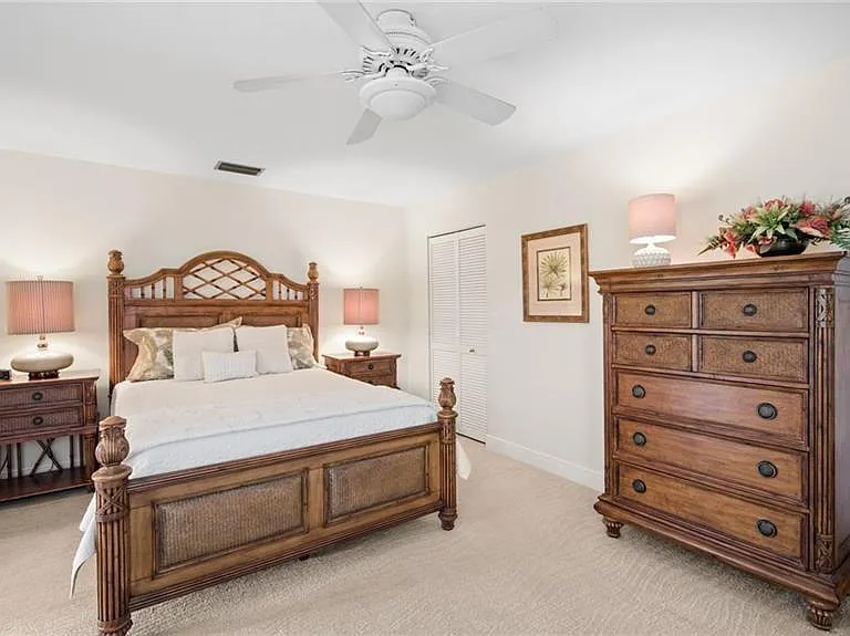 577 Beachwalk Cir #R-202 — Photo 20