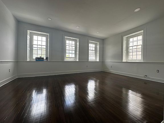 3rd image of 6112 Germantown Ave