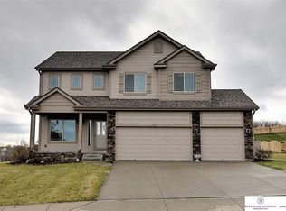 17201 Meredith Ave, Omaha, NE 68116