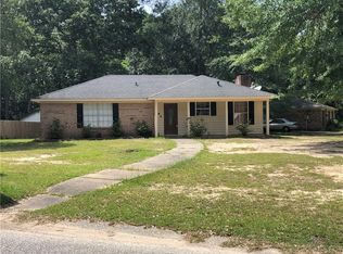 464 Scott Dr, Saraland, AL 36571