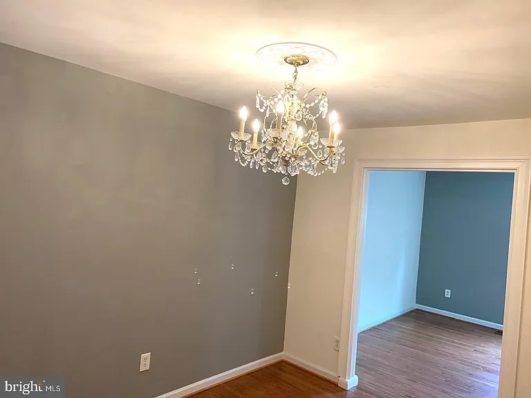 11951 Heathcote Ct — Photo 8
