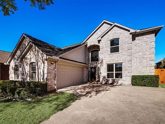 3rd image of 613 Cedarwood Dr