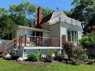 21 Gold St, North Kingstown, RI 02852