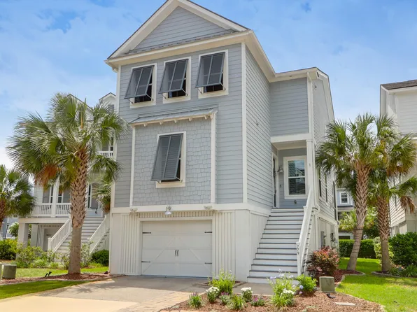 779 Forrest Dr, Daniel Island, SC 29492