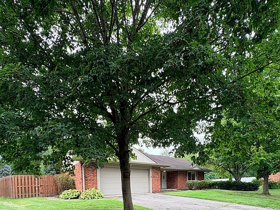 2nd image of 1327 Walston Ct