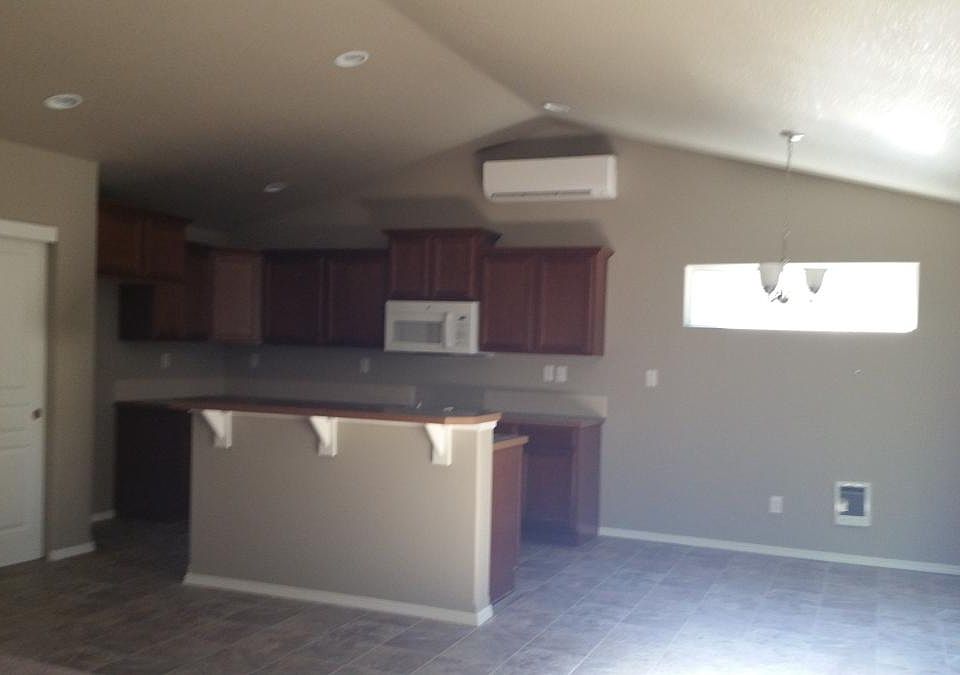 2nd image of 202 La Casa St