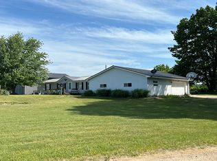 11620 N Morton Rd, Manistee, MI 49660