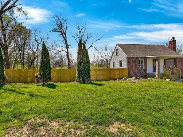 2245 Big Run Rd E, Grove City, OH 43123