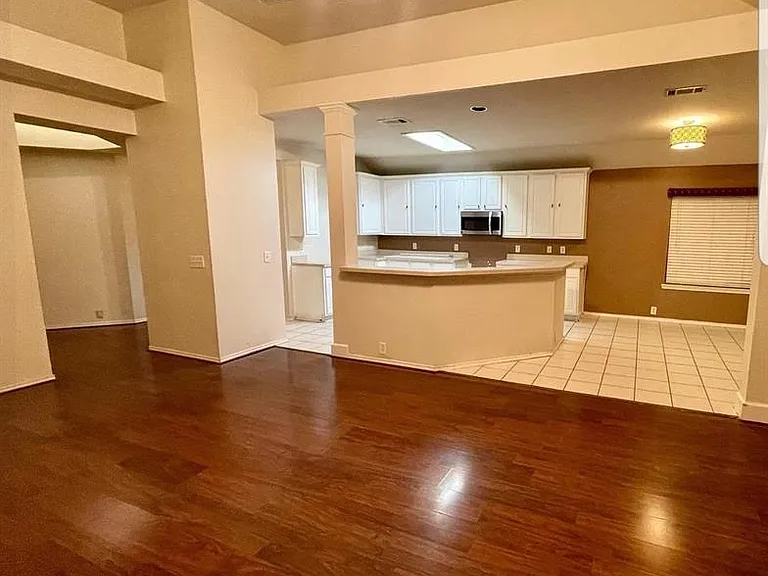 4001 Mulberry Dr — Photo 12