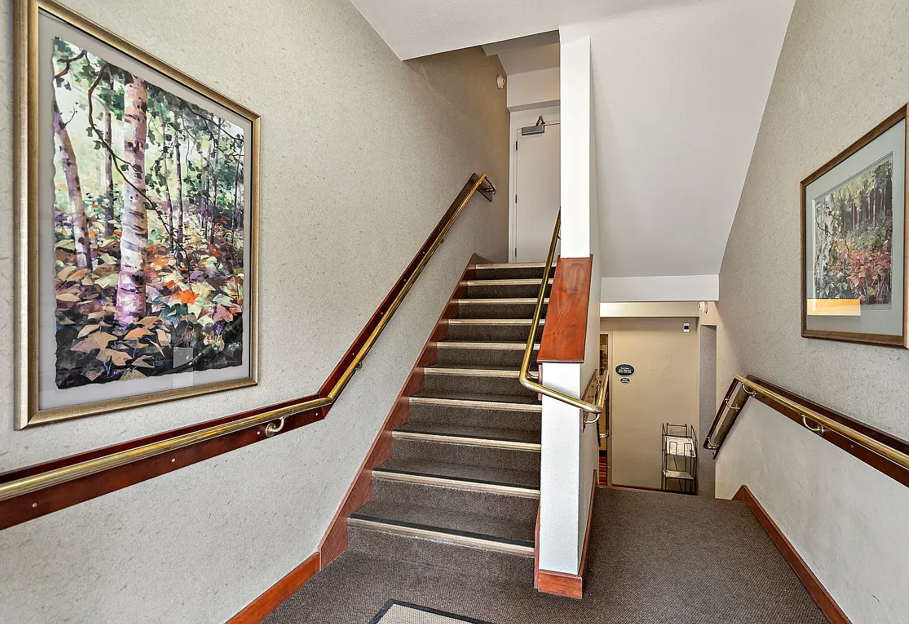 Fully-Furnished Units in Downtown Anchorage, AK | Anchorage Grand Apartments — Photo 4