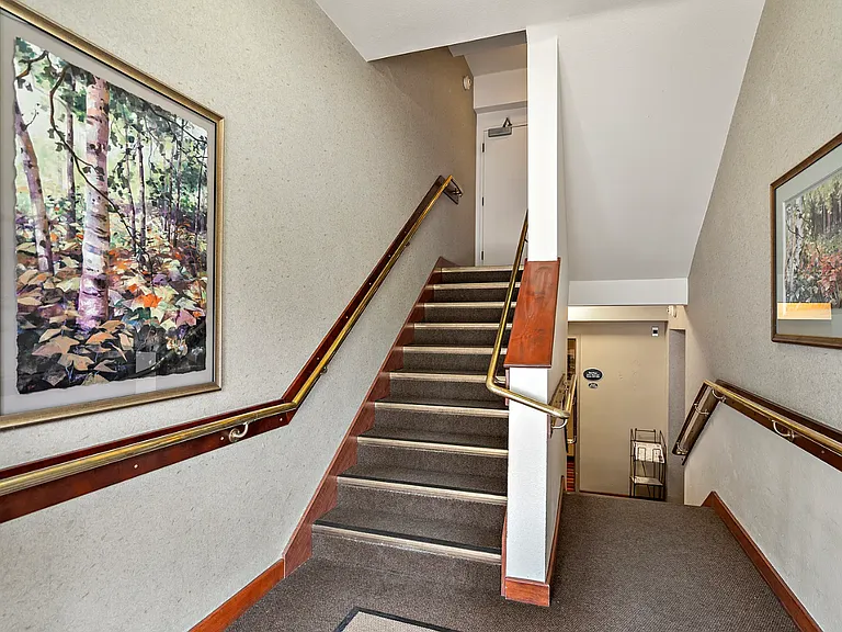 Fully-Furnished Units in Downtown Anchorage, AK | Anchorage Grand Apartments — Photo 4