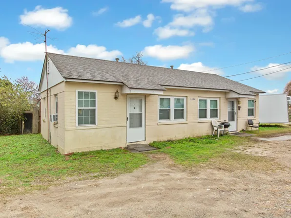 3038 Azalea Dr #A, North Charleston, SC 29405