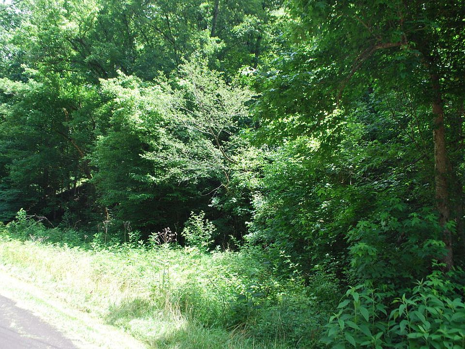 2nd image of 1545 Fawn Rd