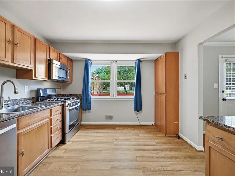 11603 Butlers Branch Rd — Photo 10
