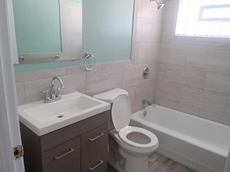 4645 Washington St NE #B — Photo 3