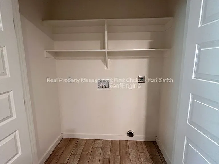 1612 P St S #B — Photo 8