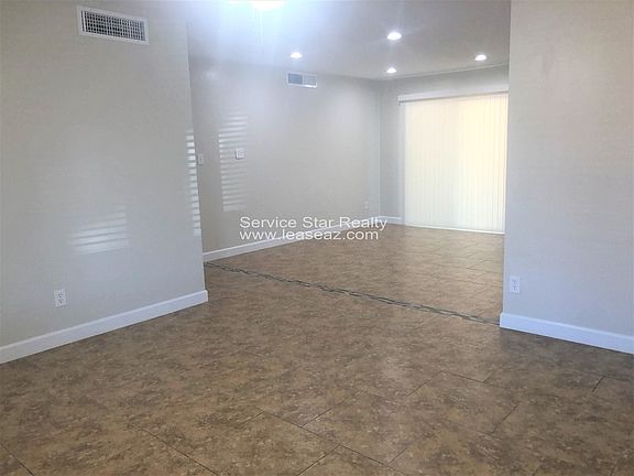 3rd image of 7607 W Mulberry Dr