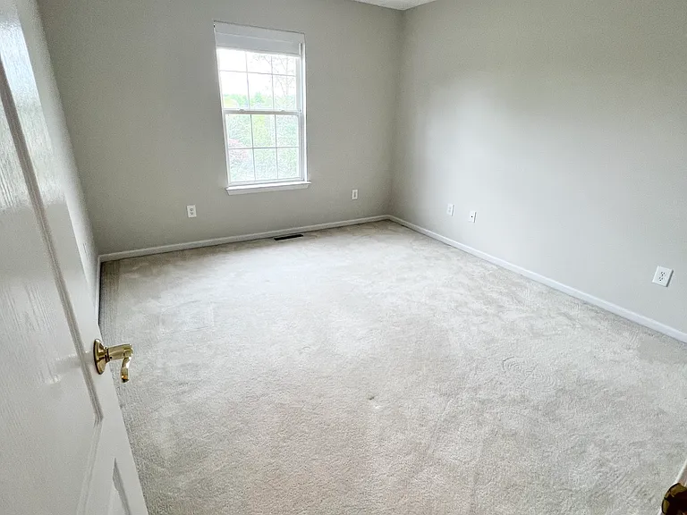 2386 Dubonnet Dr — Photo 24