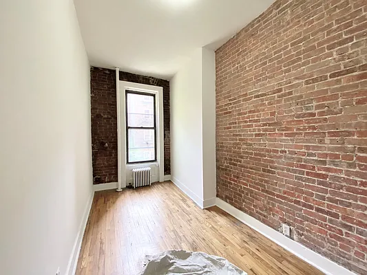 Rented by Bond New York | media 15