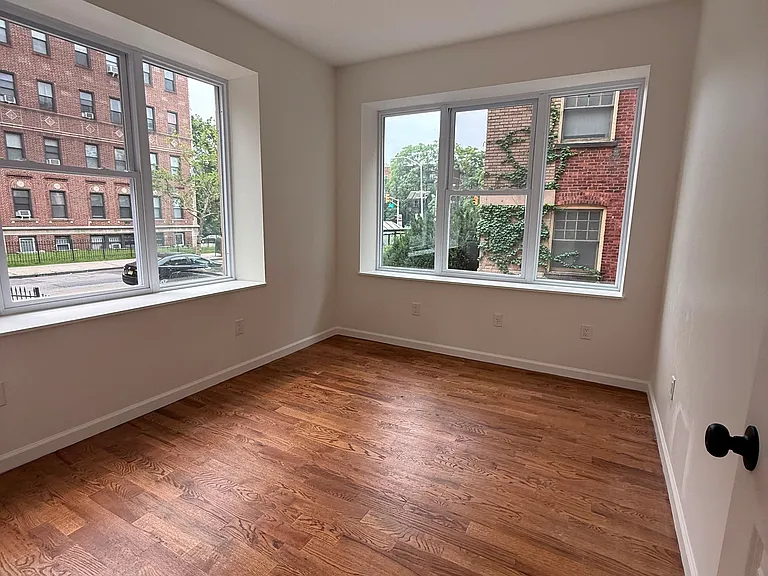 161 Prospect St #1B — Photo 6