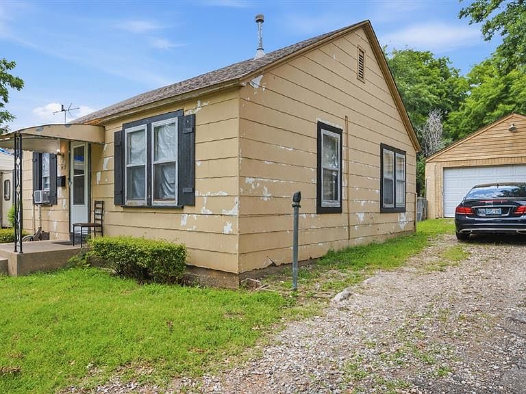 Listing photo 4