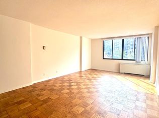 2201 L St NW APT 205, Washington, DC 20037
