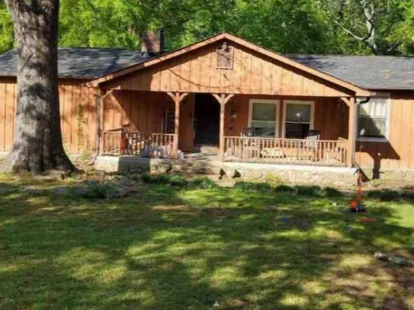 1048 Cavender Rd SE, Dalton, GA 30721