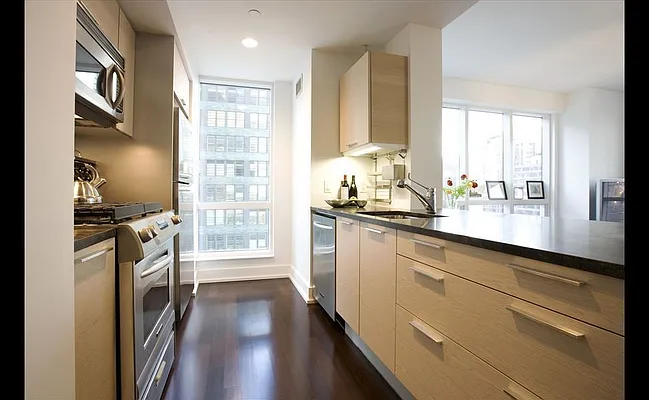Rented by Cooper & Cooper Real Estate | media 12