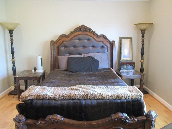 5th image of 6916 Doral Dr