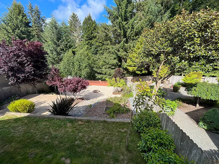 4575 Kincaid Ct — Photo 4