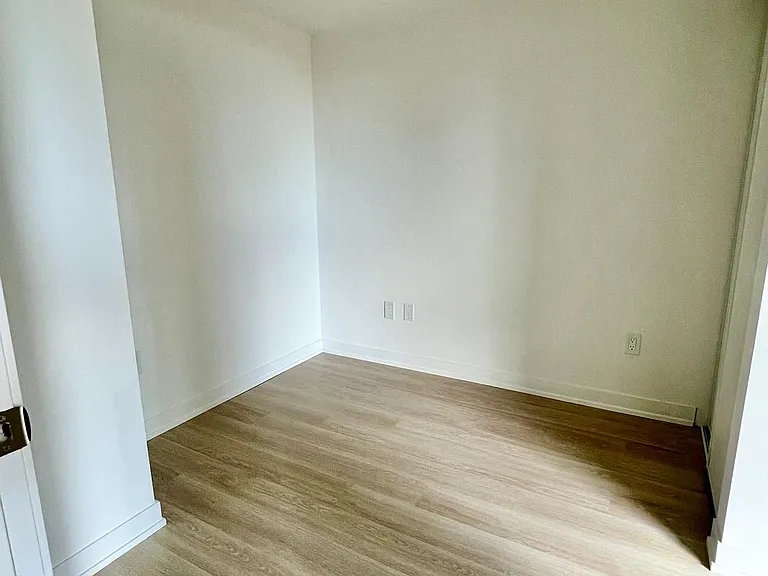 500 Wilson Ave #601 — Photo 7