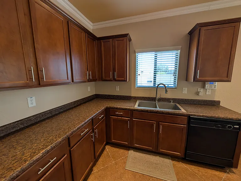 1094 W Jamaica Hope Way — Photo 3