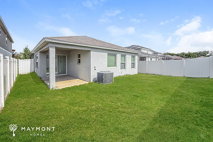 7418 Northern Lights Dr — Photo 3