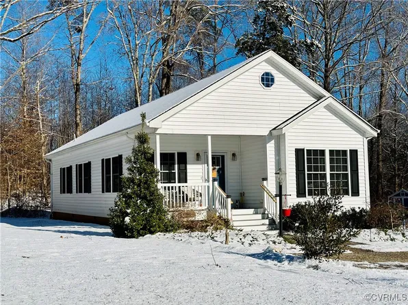 2750 Trenholm Rd, Powhatan, VA 23139